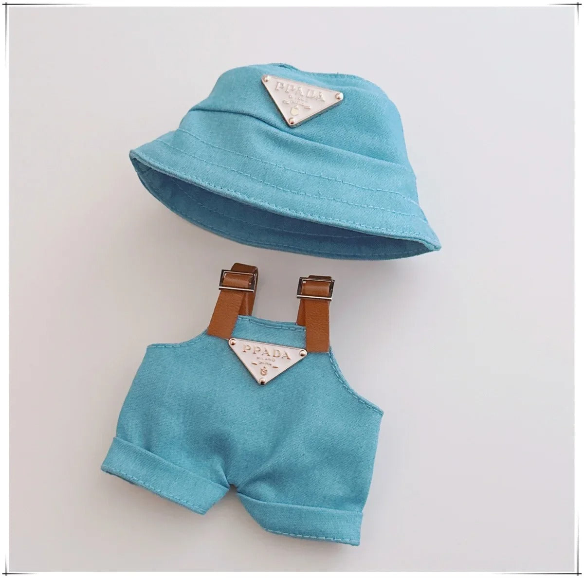 Stylish Outfit Set for Labubu Figure – Bucket Hat & Overalls ImLabubu