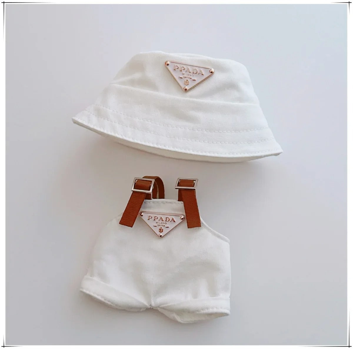Stylish Outfit Set for Labubu Figure – Bucket Hat & Overalls ImLabubu